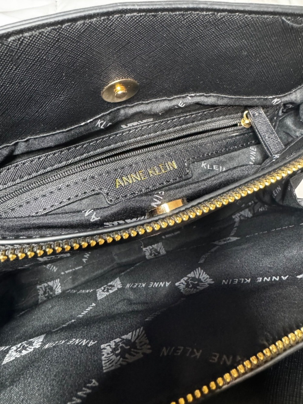 Ann Klein Black Sachet Purse with Mini Evening or Casual is Very Elegant - Picture 10 of 13